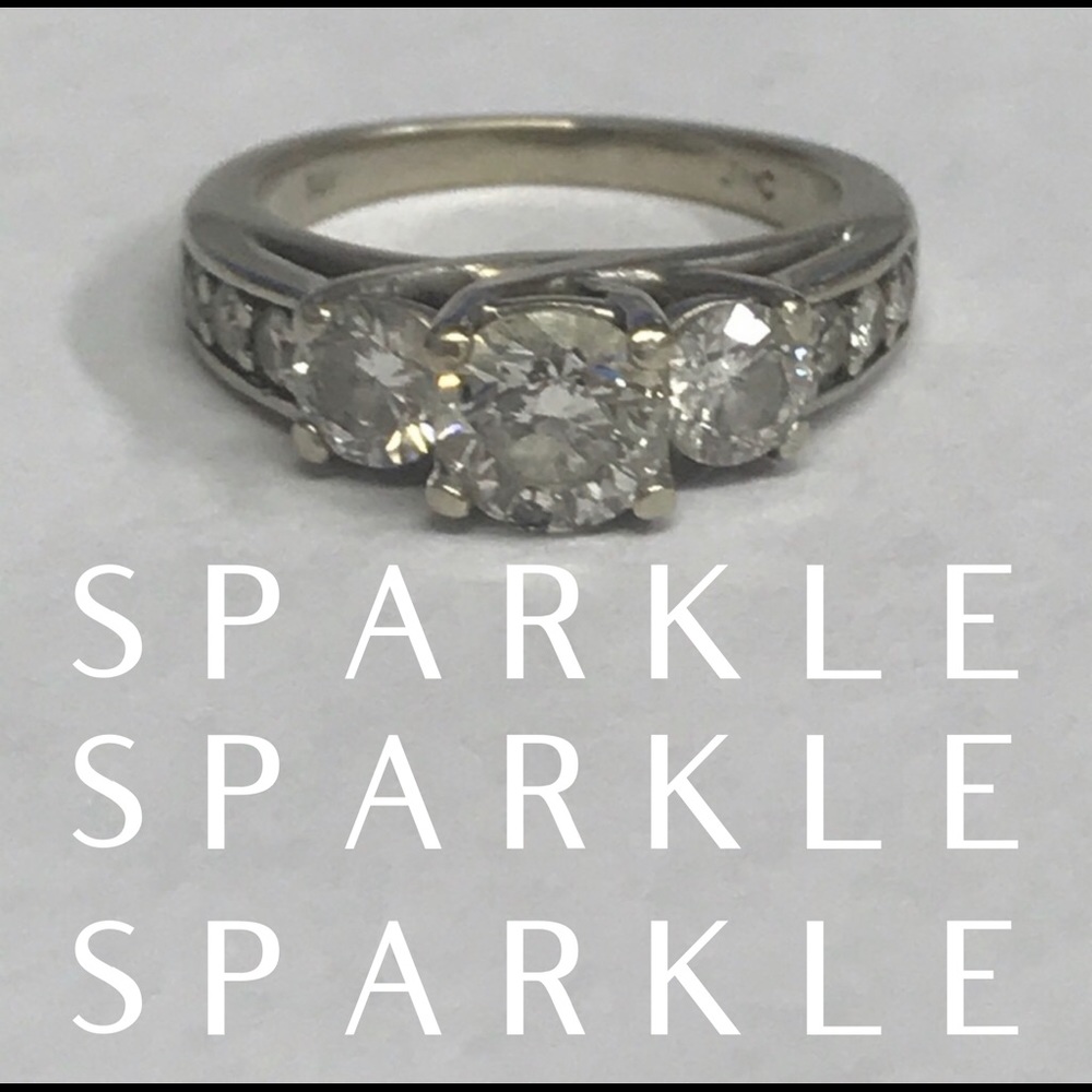 2CTTW BRILLIANT CUT RING - Picture 2 of 8